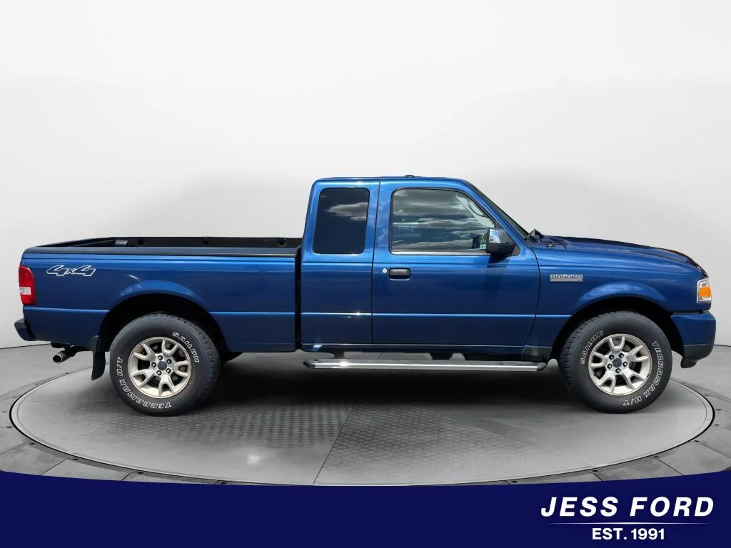 Used 2010 Blue Ford Sport image 7