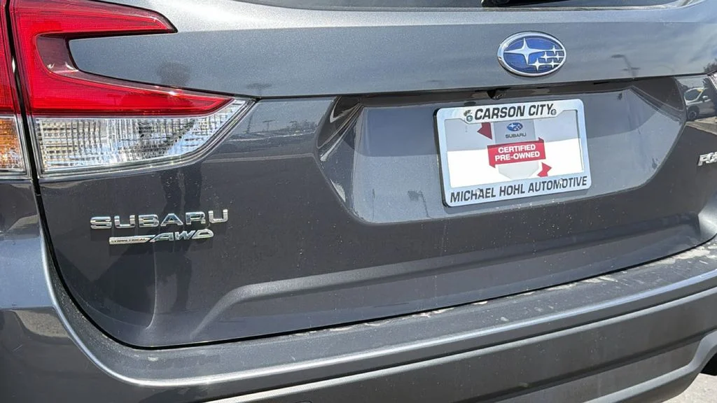 Used 2023 Gray Metallic Subaru Premium image 28