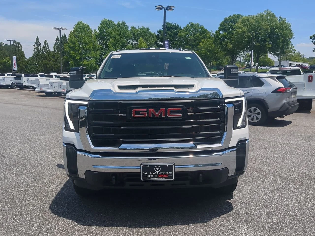 New 2026 Summit White GMC Pro image 3