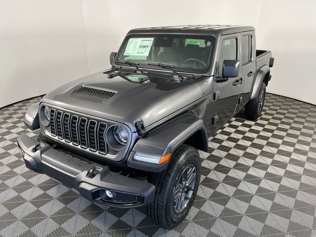 New 2026 Granite Crystal Metallic Clear-Coat Exterior Paint Jeep Sport S image 2