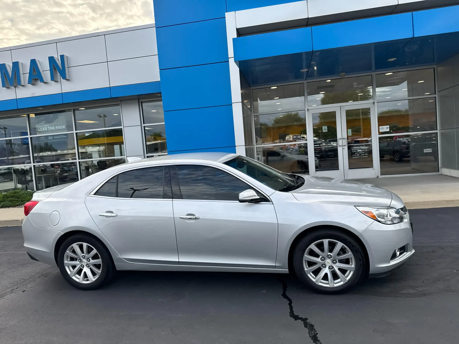 Used 2015 Chevrolet Malibu 1LZ with VIN 1G11F5SL3FF338353 for sale in Cedarburg, WI