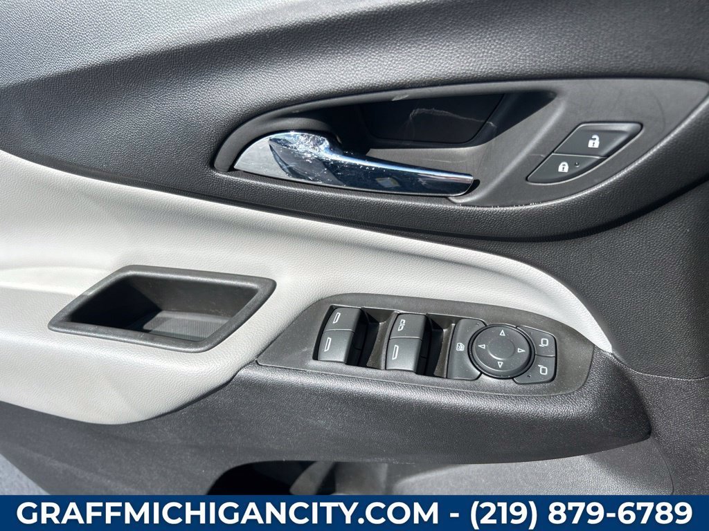 Used 2022 BLUE GLOW METALLIC Chevrolet LT image 27
