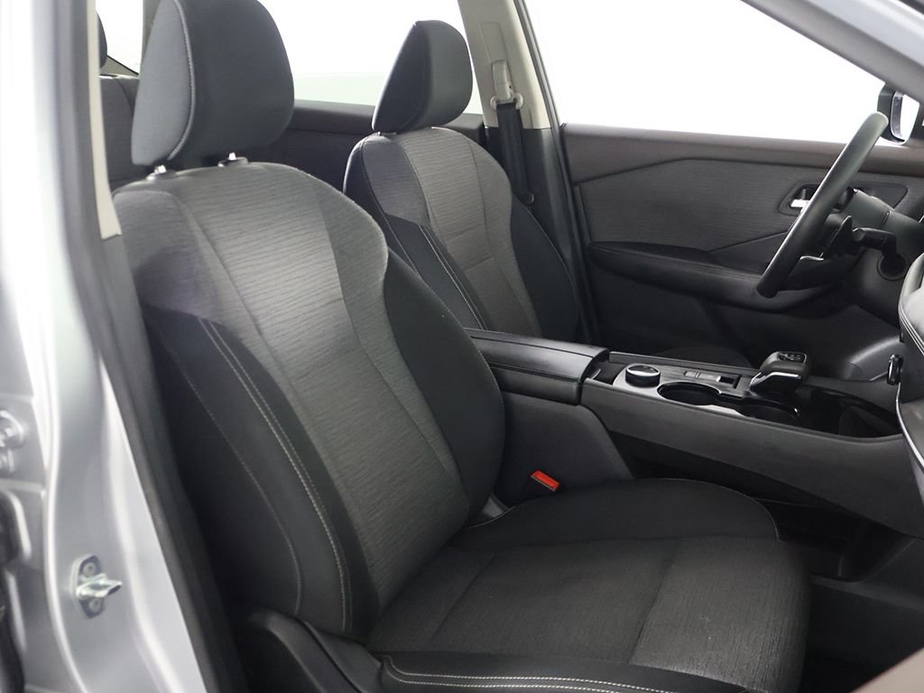 Used 2023 Silver Nissan SV image 25