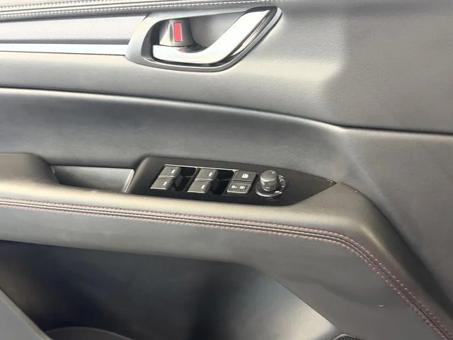 Used 2025 Gray Mazda 2.5 S Carbon Edition image 25