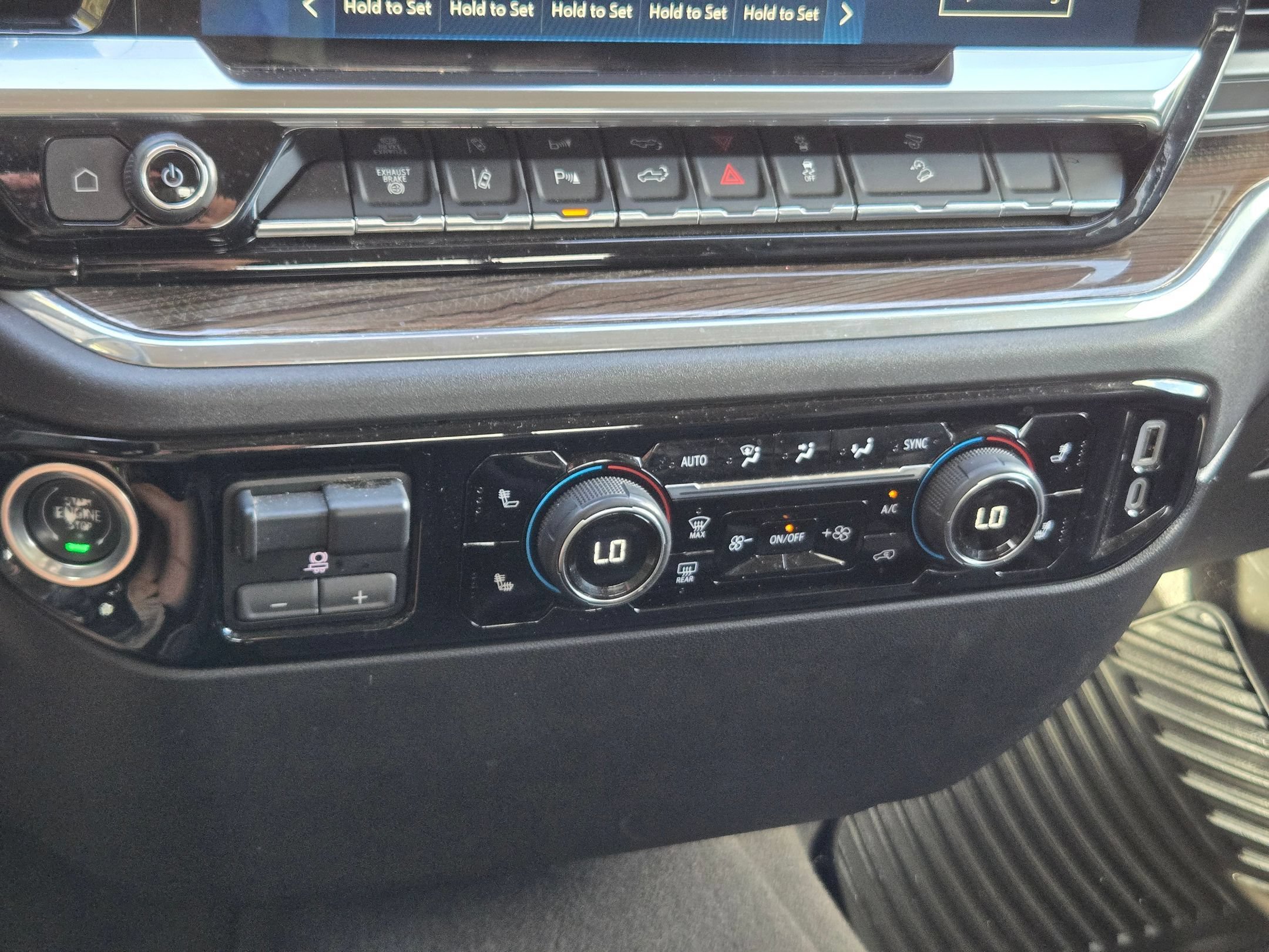 2024 Chevrolet Silverado 2500HD LT - Photo 18