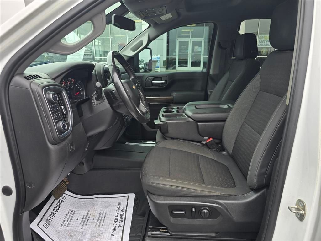 Used 2020 White Chevrolet LT image 11