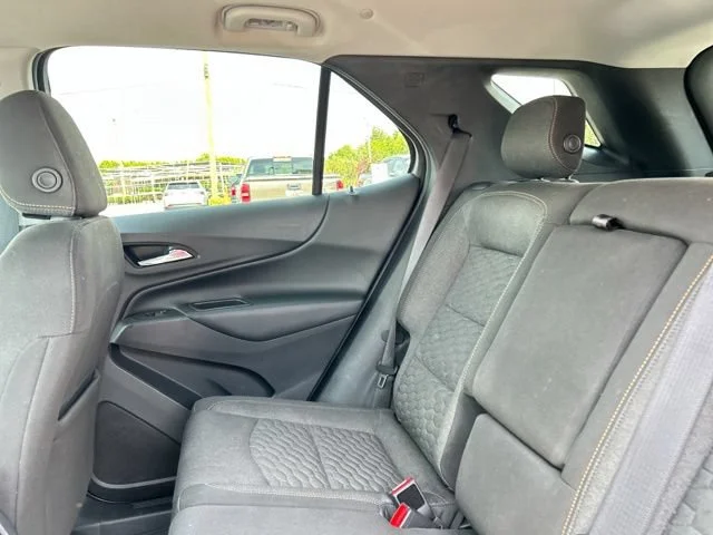 2020 Chevrolet Equinox LT - Photo 17