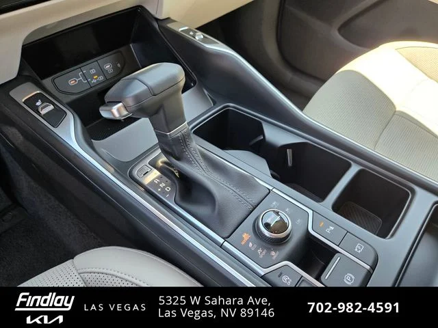 New 2026 White Kia S image 22