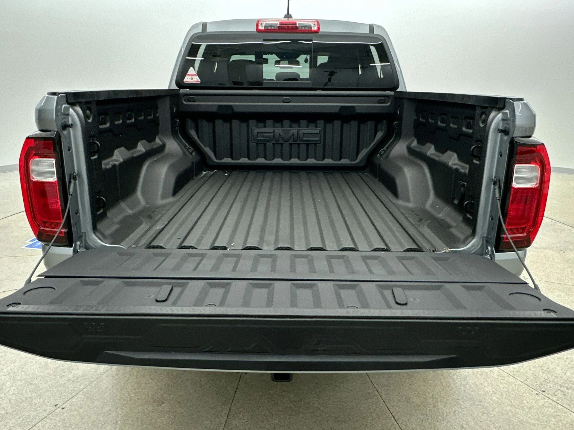 New 2026 Sterling Metallic GMC AT4 image 79