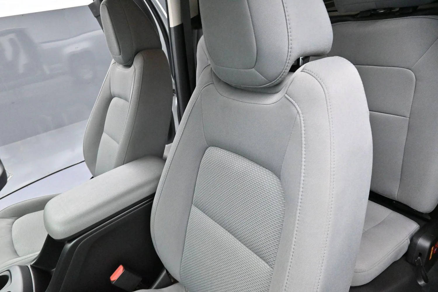 Used 2019 SILVER ICE METALLIC Chevrolet 2WD Work Truck image 14