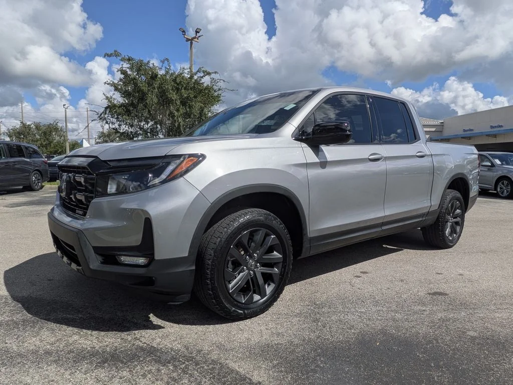 2024 Honda Ridgeline Sport - Photo 8