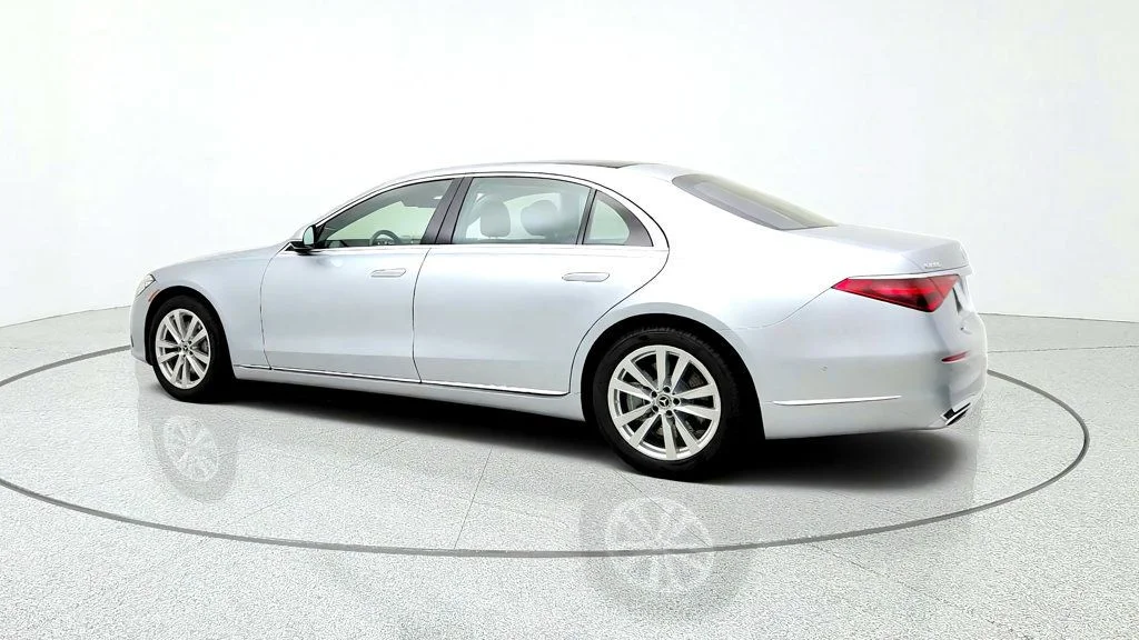 Used 2026 Cirrus Silver Metallic Mercedes-Benz S 580 4MATIC® Sedan w/ Nappa Leather & Wood Trim image 7