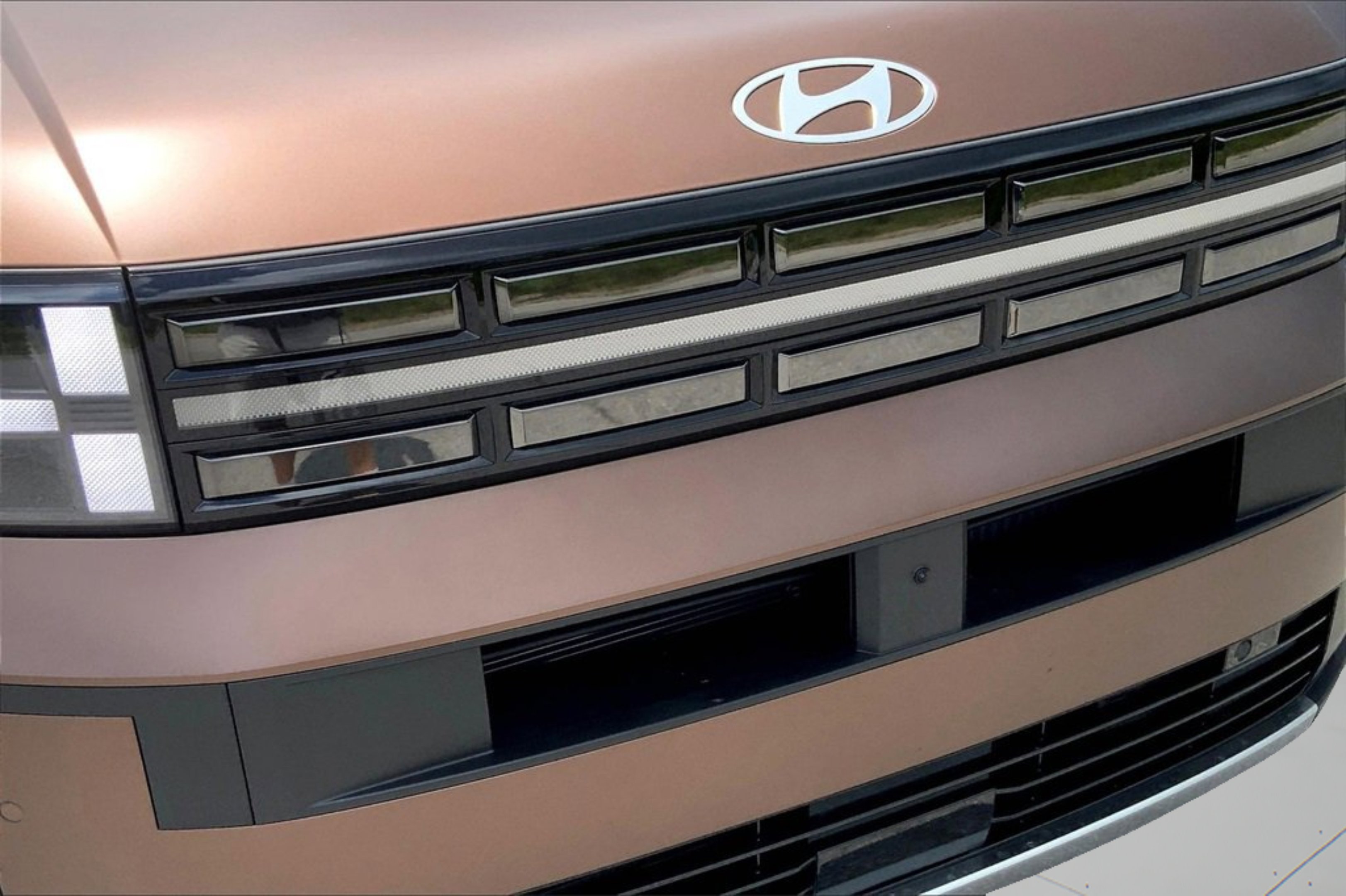 2026 Hyundai Santa Fe Limited - Photo 20