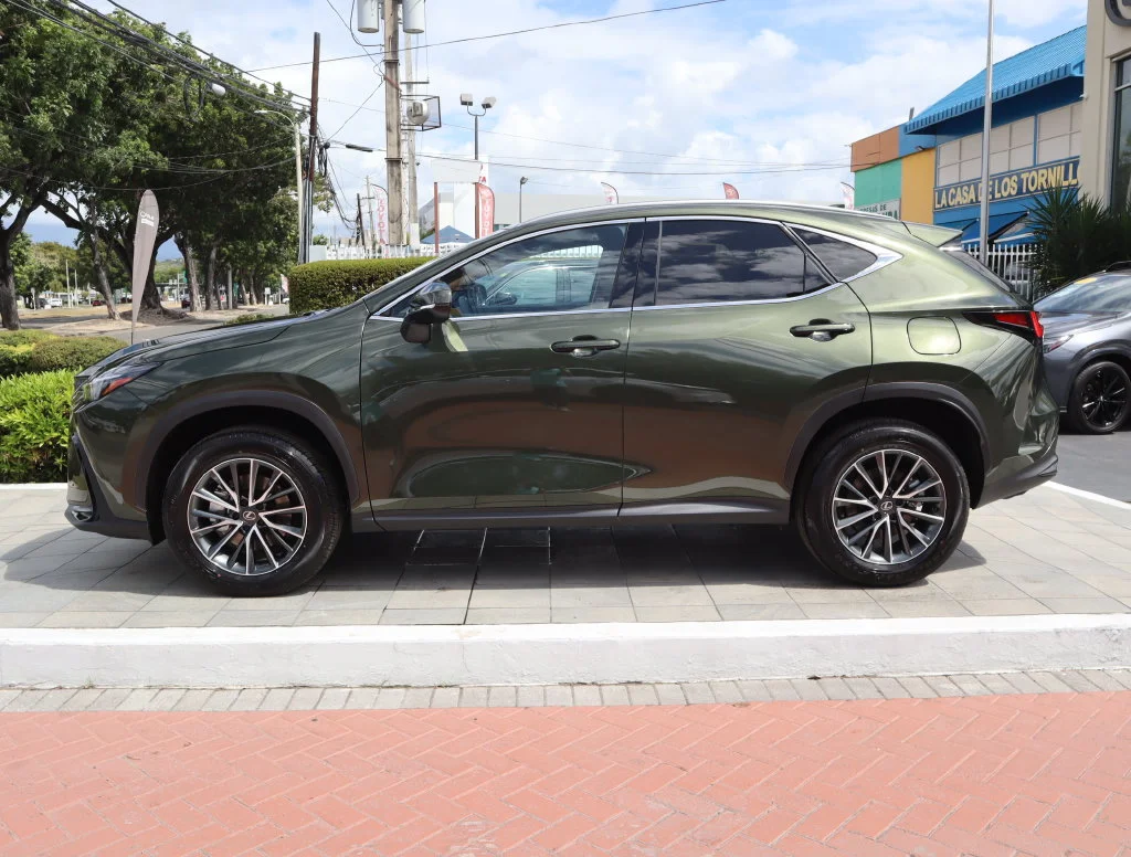 New 2026  Lexus 350h Base image 8