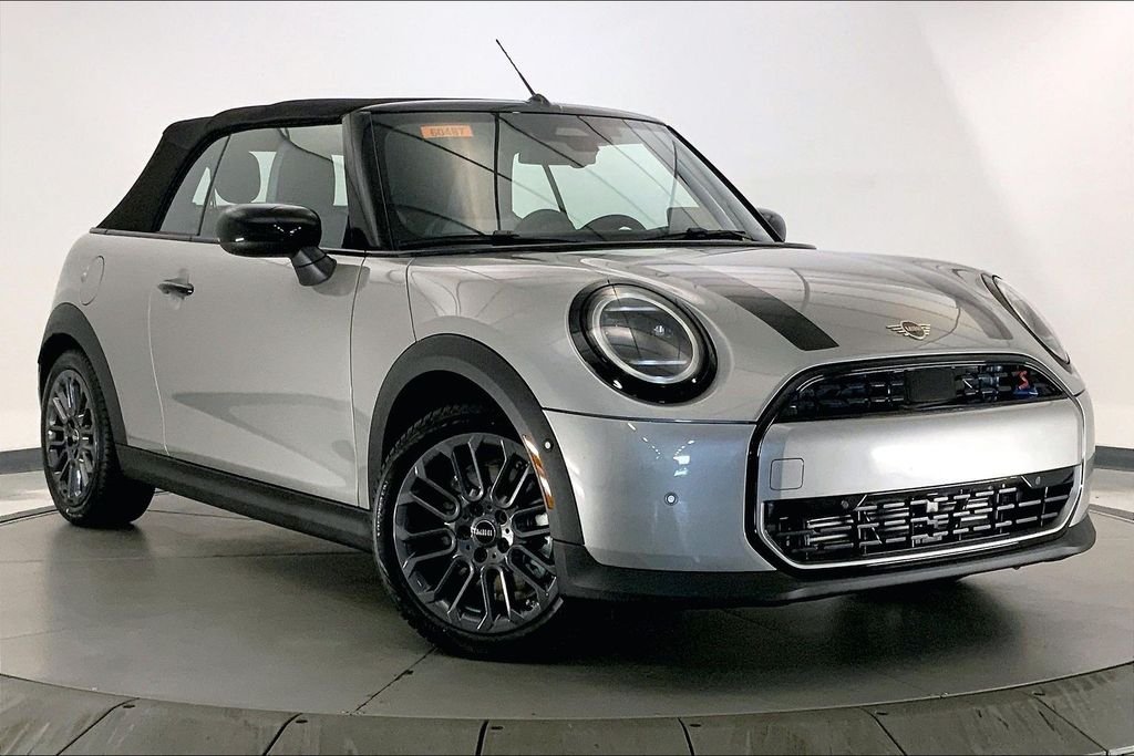 2026 MINI Convertible Cooper S Signature's photo