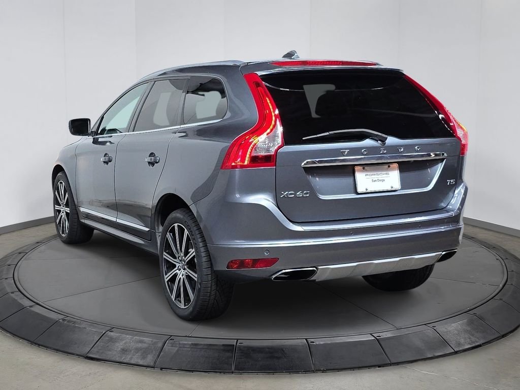 Used 2016 Gray Volvo T5 Drive-E Premier image 3