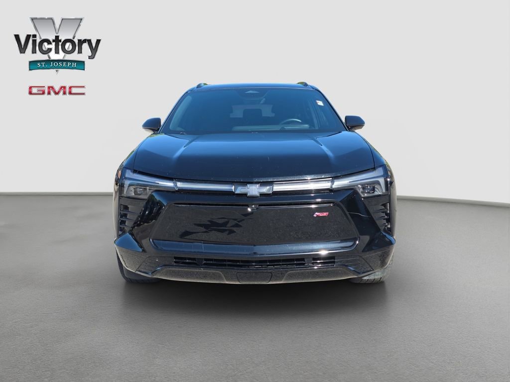 Used 2024 Chevrolet Blazer EV RS with VIN 3GNKDCRJ7RS216547 for sale in Kansas City