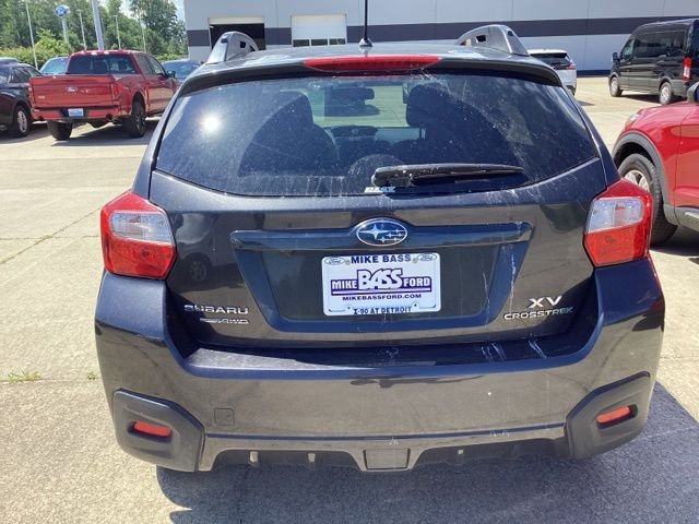 Used 2014 Dark Gray Metallic Subaru 2.0i Limited image 9