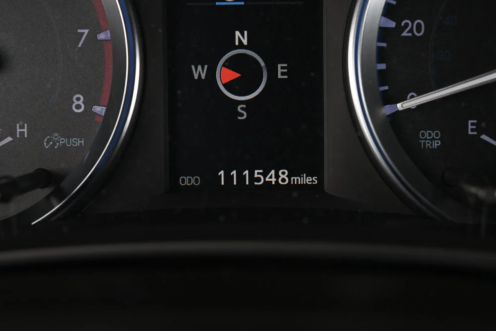 Used 2015 Silver Toyota Limited image 8