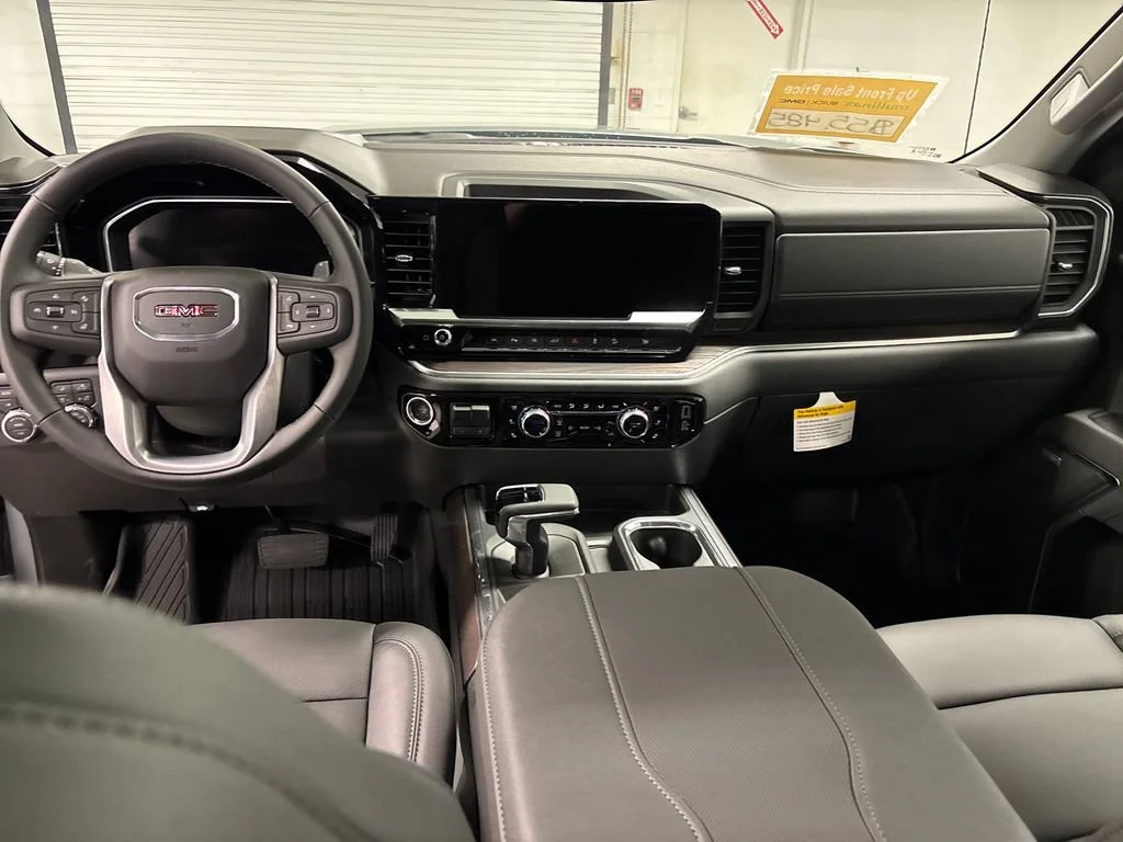 2026 GMC Sierra 1500 SLT - Photo 28