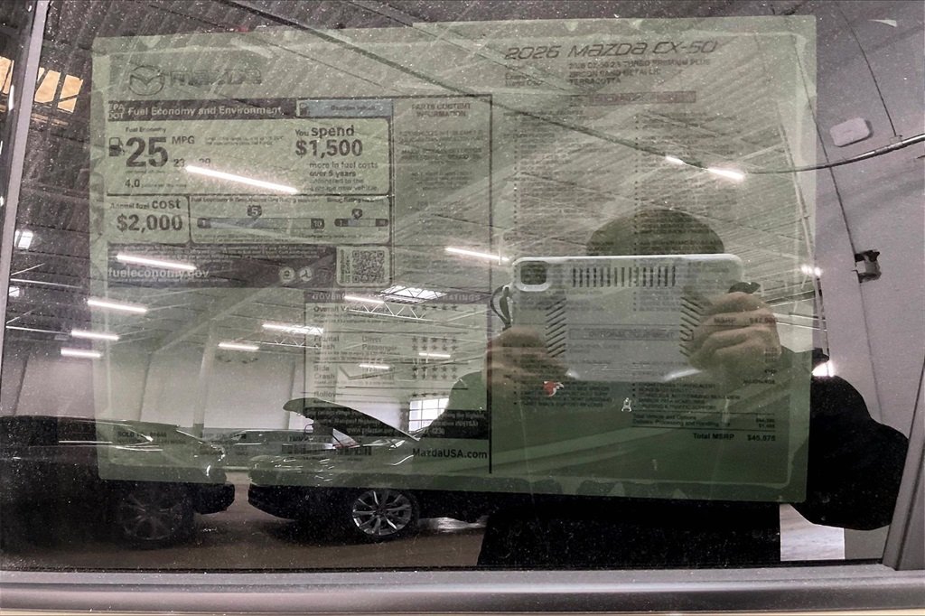 2026 MAZDA CX-50 - Image 12