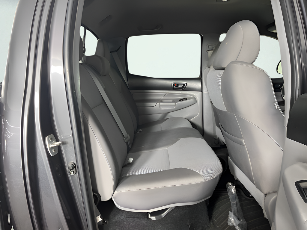 2013 Toyota Tacoma Base - Photo 18