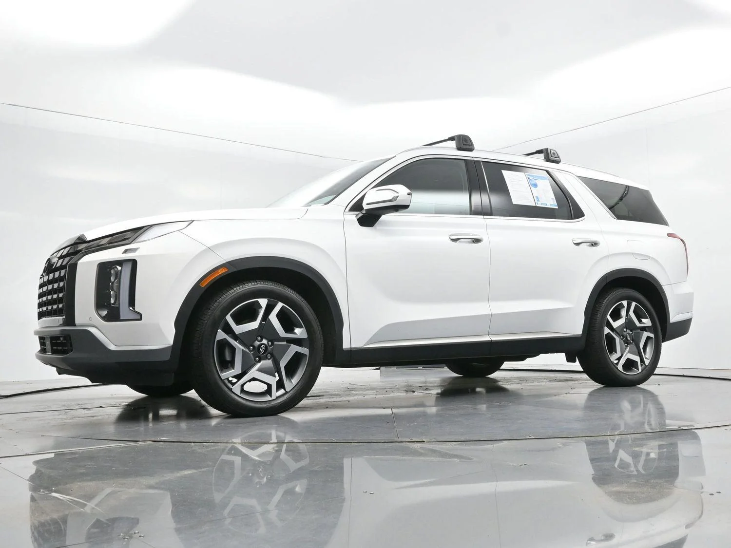 Used 2023 Hyper White Hyundai Limited image 55