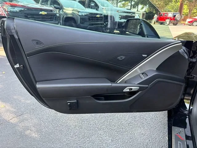 Used 2017 BLACK Chevrolet 1LT image 10