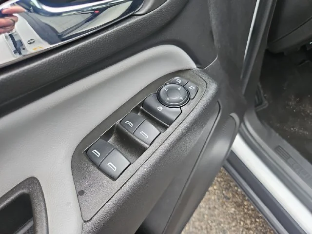 Used 2024 Summit White Chevrolet LS image 12