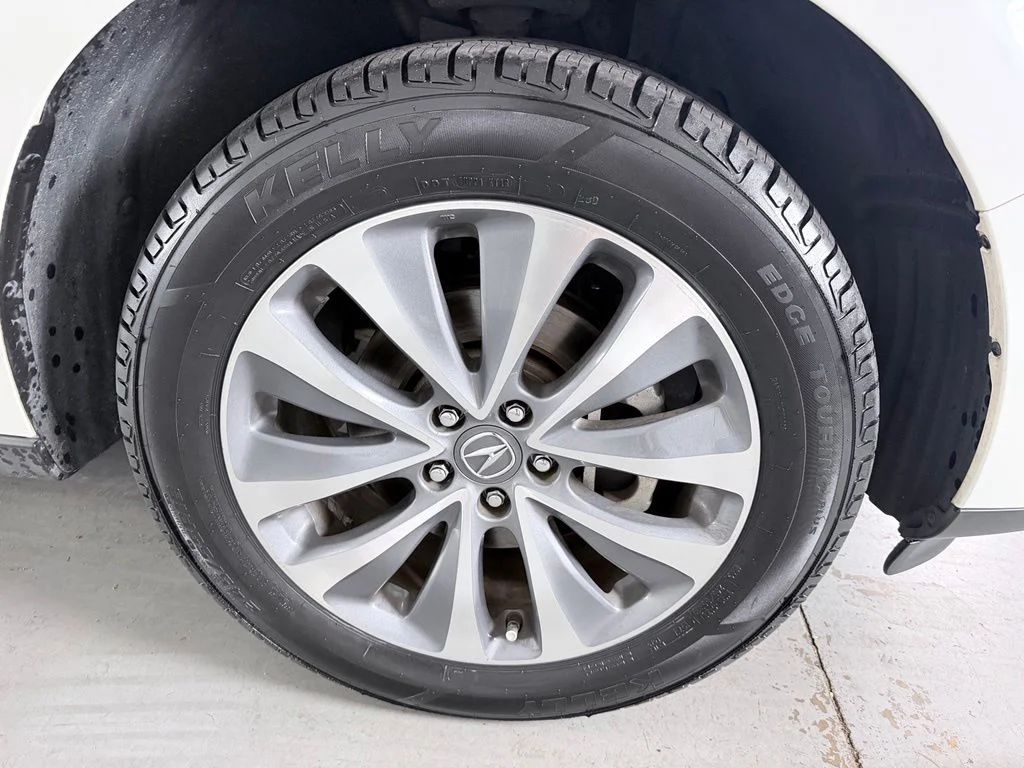 Used 2016  Acura 3.5L image 4