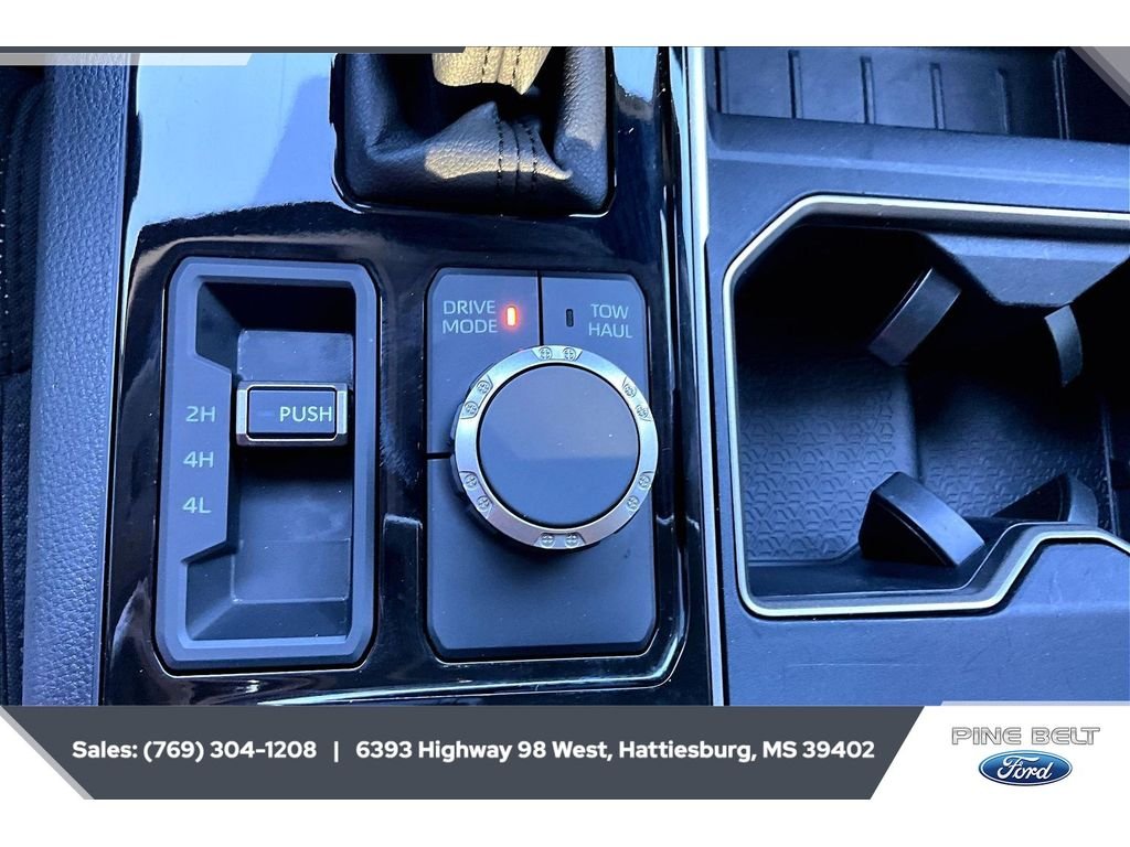 Used 2023 Ice Cap Toyota SR5 image 23