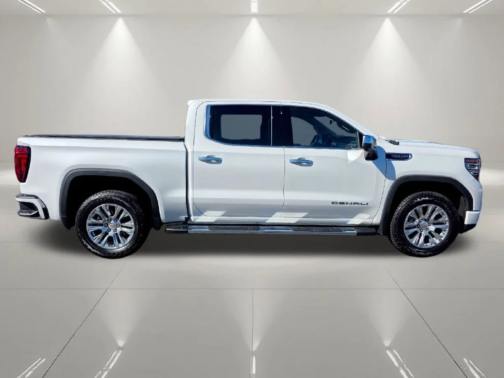 2025 GMC Sierra 1500 Denali - Photo 9