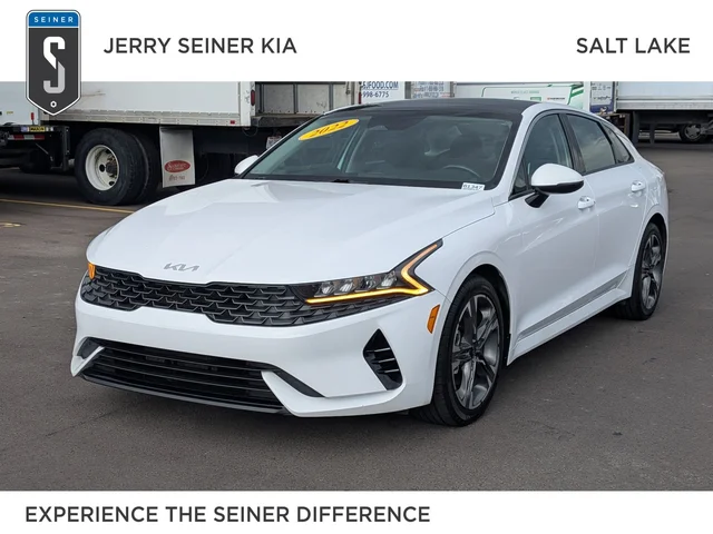2022 Kia K5 EX