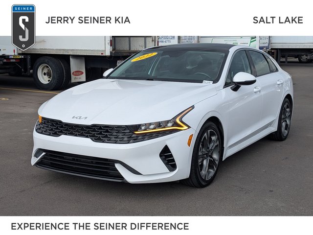2022 Kia K5 EX