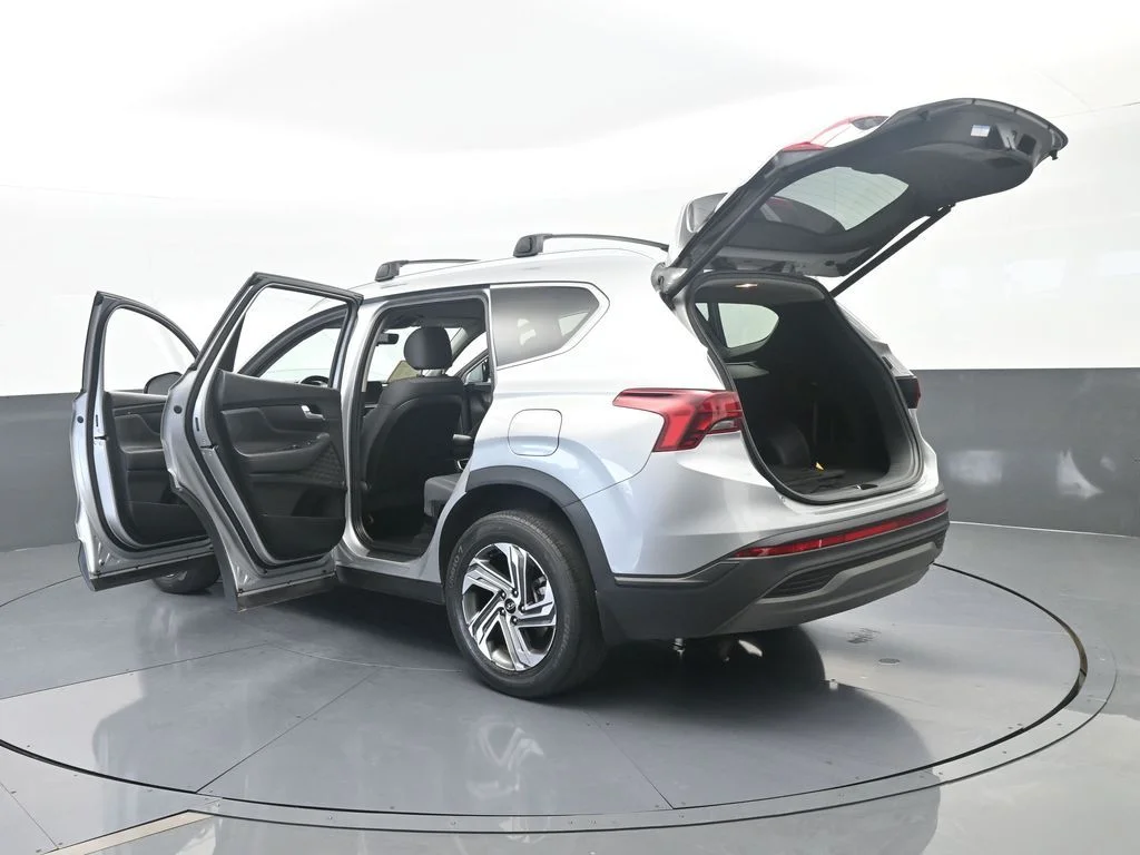 Used 2023 Shimmering Silver Pearl Hyundai SEL image 73