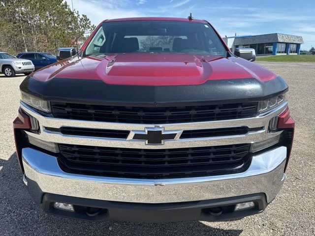 Used 2019 Red Chevrolet LT image 2