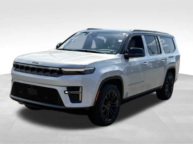 New 2026 Silver Zynith Jeep Summit Obsidian image 4