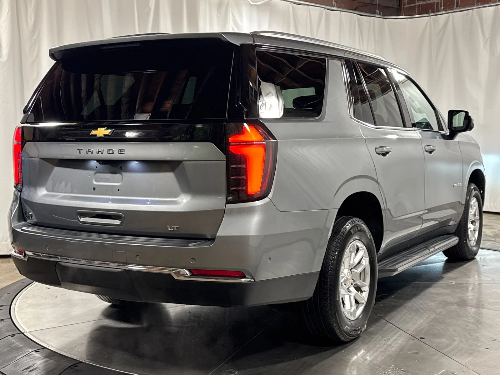 Used 2025 Gray Chevrolet LT image 10
