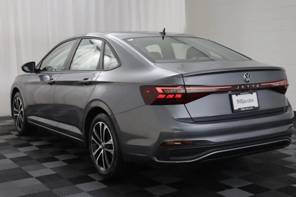 New 2026 Platinum Grey Volkswagen 1.5T Sport image 15