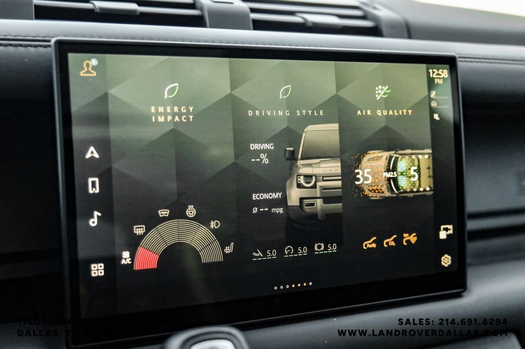 Used 2024 Black Land Rover V8 image 27