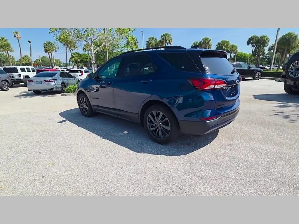 Used 2022 Blue Glow Metallic Chevrolet RS image 43