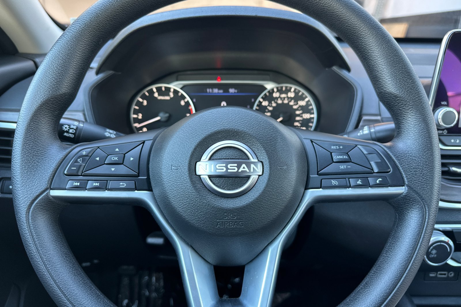 Used 2025  Nissan 2.5 SV image 23
