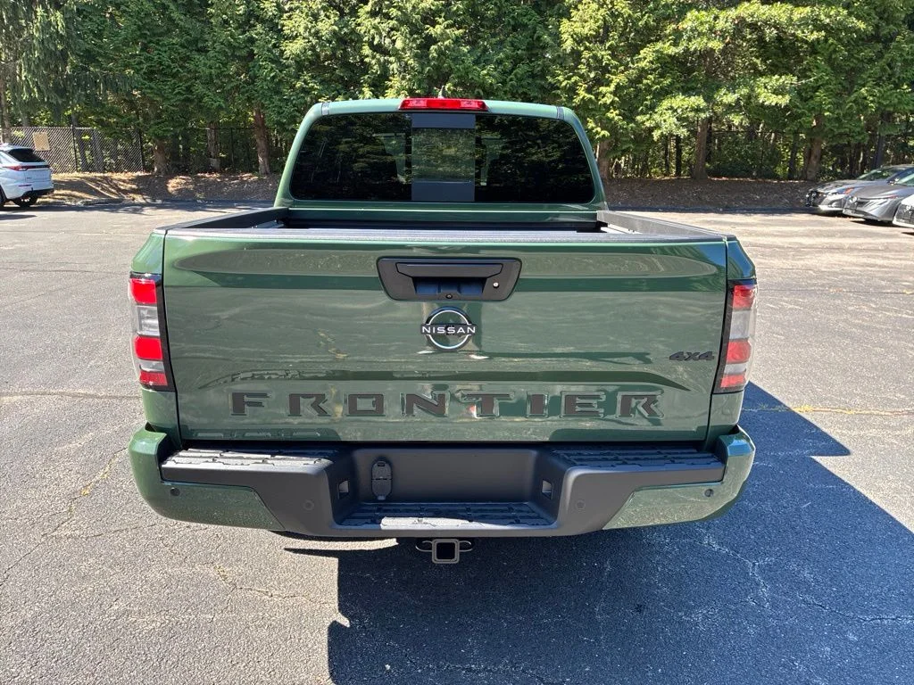 New 2027 Tactical Green Metallic Nissan Crew Cab SV image 6