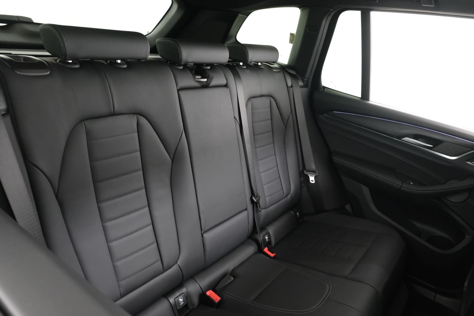 Certified Used 2023 Jet Black BMW xDrive30i image 40