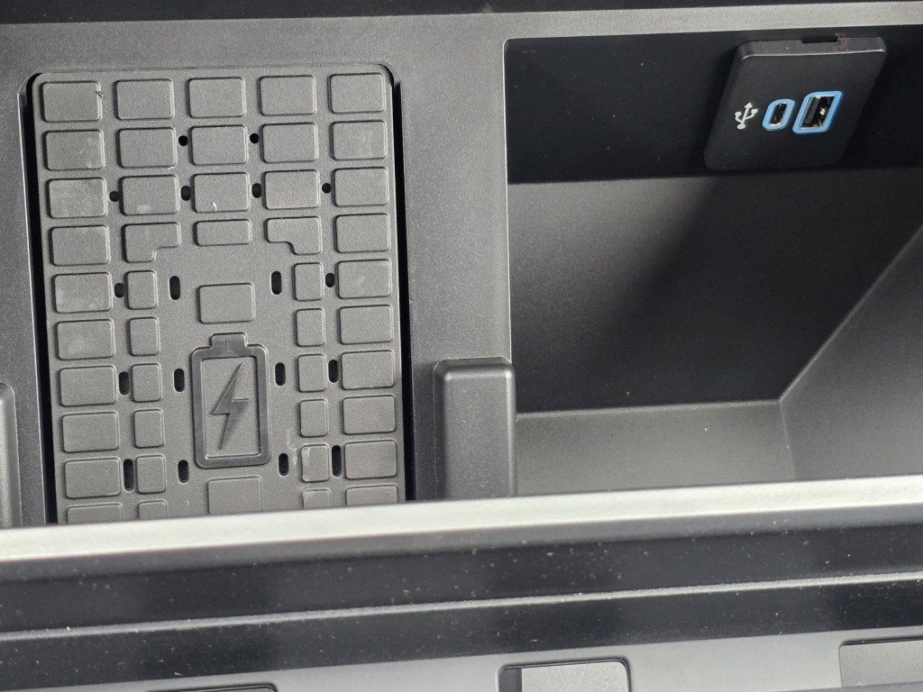 New 2026 Avalanche Ford LARIAT image 10