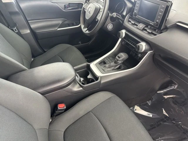 Used 2021 Red Toyota LE image 22