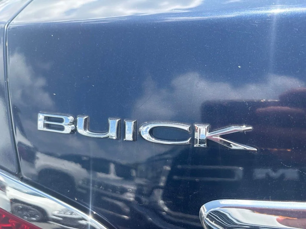 Used 2011 Blue Buick CXL image 22