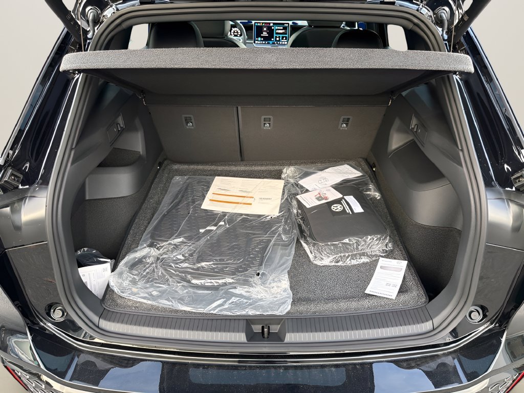 New 2026 Deep Black Pearl Volkswagen SE R-Line Black image 24