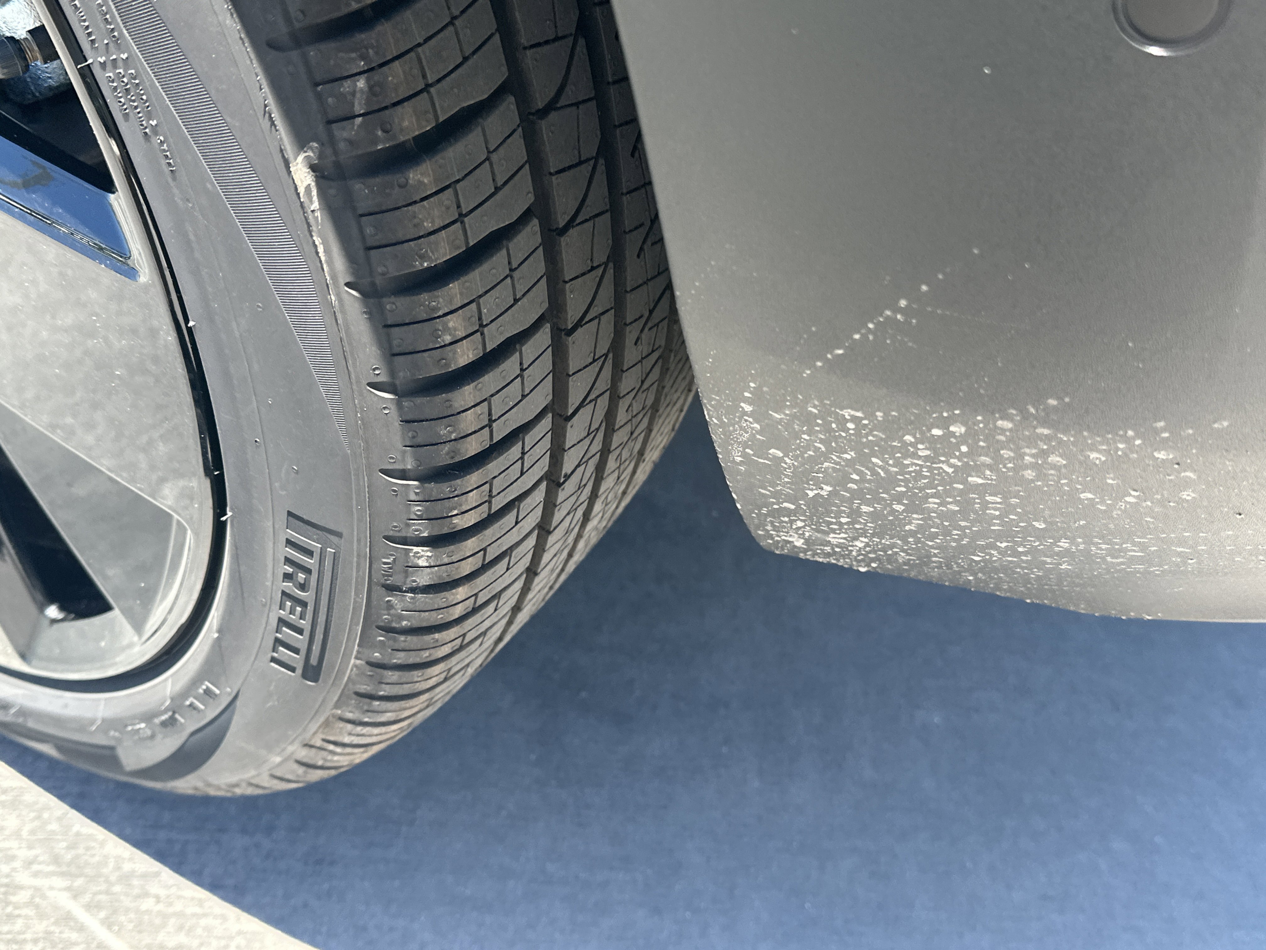 New 2026 Vapour Grey Volvo Ultra image 12