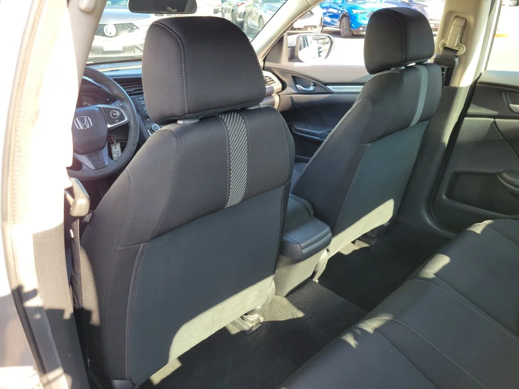 Used 2016 Lunar Silver Metallic Honda LX image 11